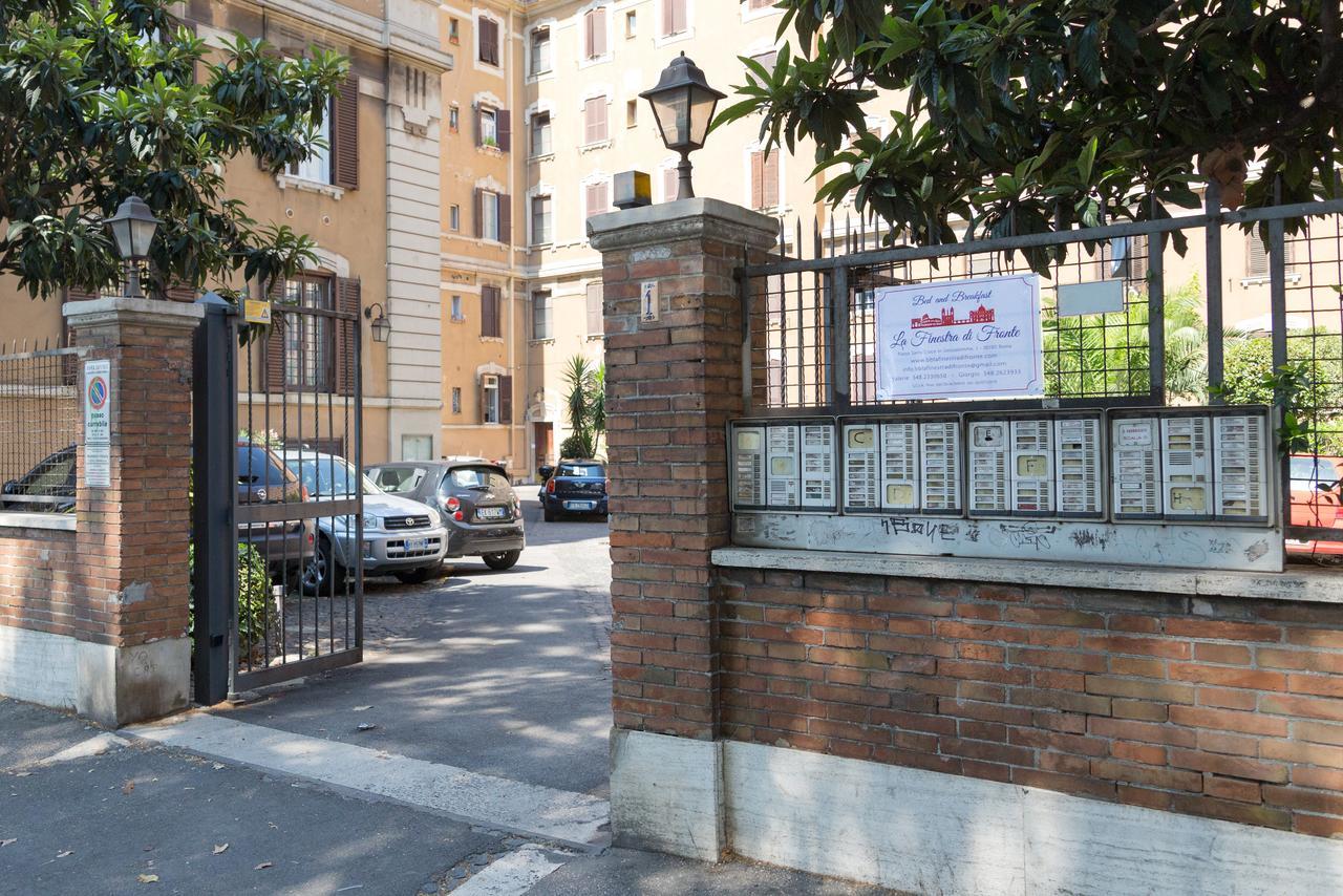 B&B La Finestra Di Fronte, Rome